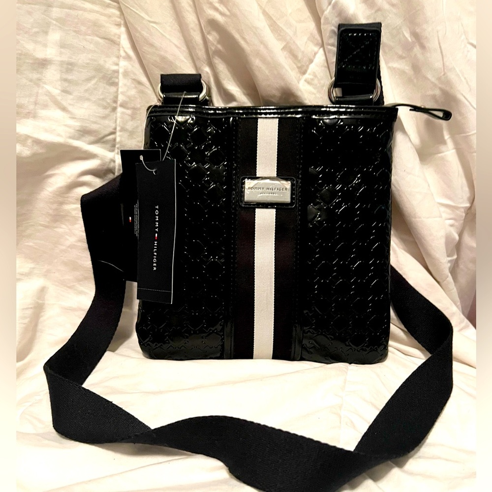 Tommy Hilfiger Woman’s Thin Cross Body, Shoulder Bag, Purse